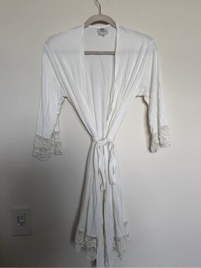 SS Weddings Bridal Robe with Lace and Ties